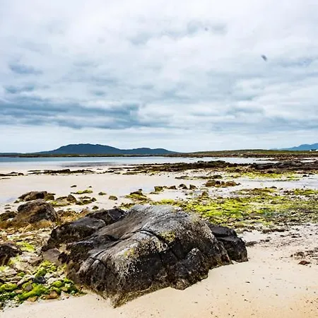 Bay Hotel Carna