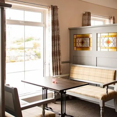 Bay Hotel
