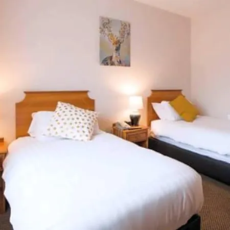 Bay Hotel